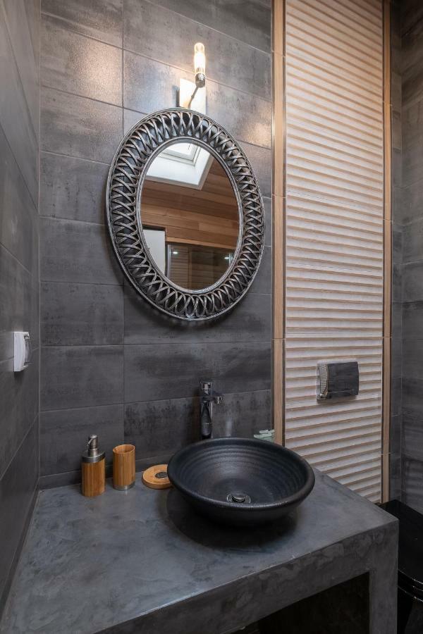 2-Bedroom Elegant Apartment In Mediterranean Style Sofia Luaran gambar