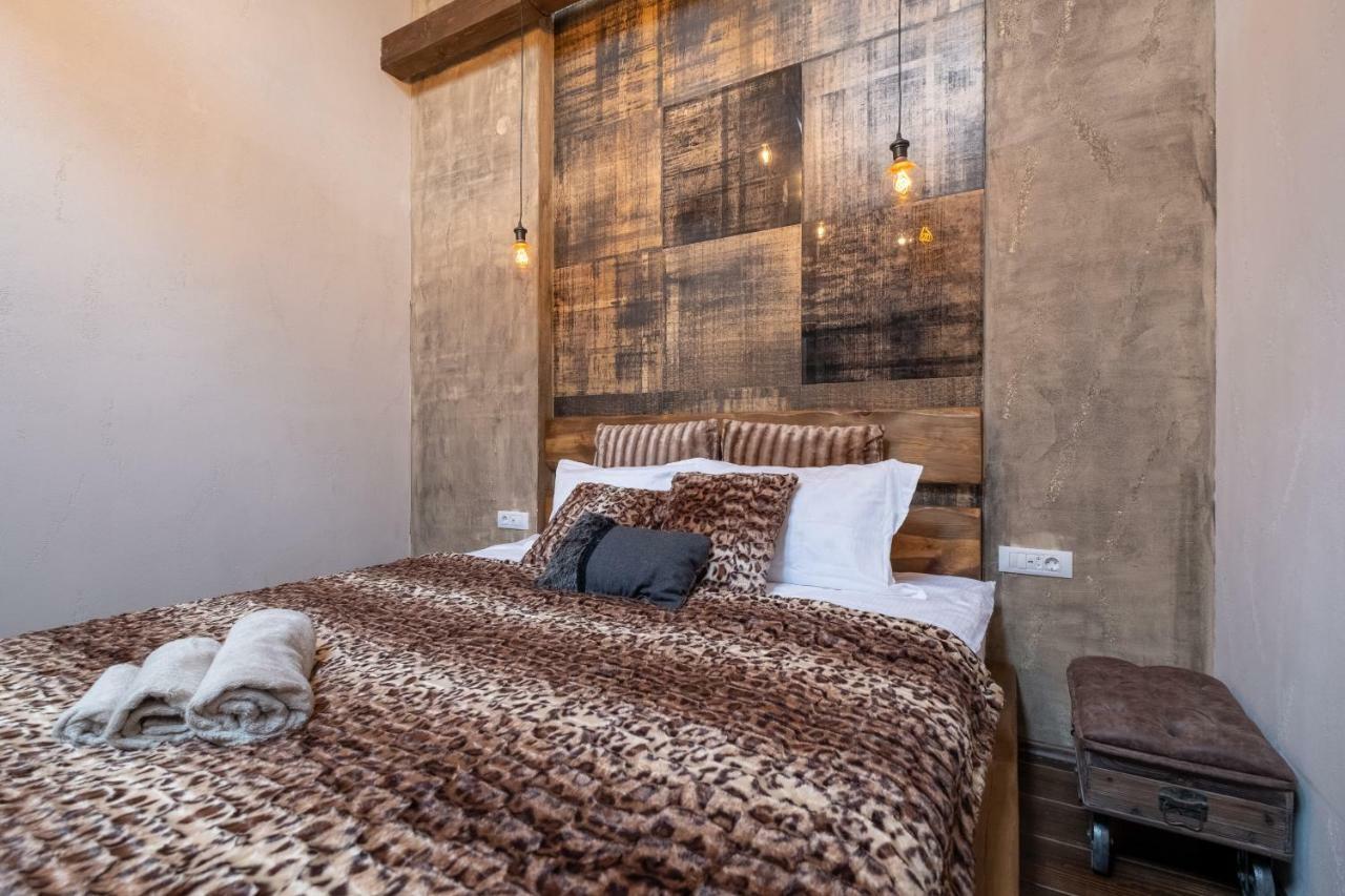 2-Bedroom Elegant Apartment In Mediterranean Style Sofia Luaran gambar